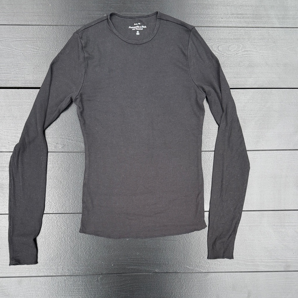 Abercrombie & Fitch Dark Gray Long Sleeve Top